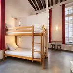 Hostal Mije Marais *