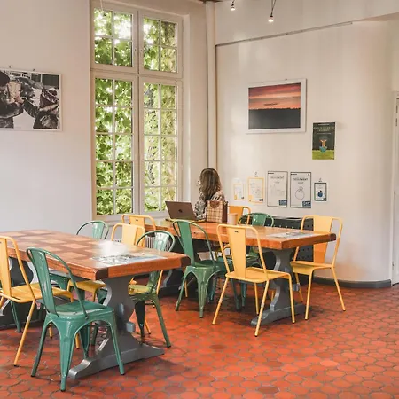 Mije Marais Hostel