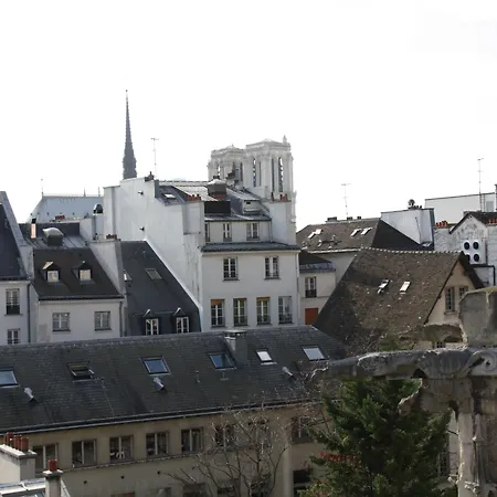 Vandrarhem Mije Marais *