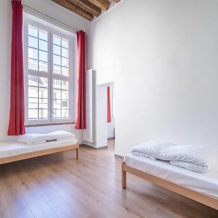 Vandrarhem Mije Marais *