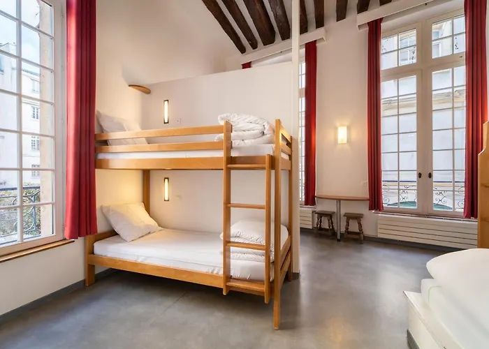 Hostel Mije Marais *