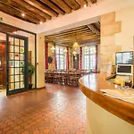 Mije Marais Hostal