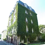 Hostal Mije Marais *